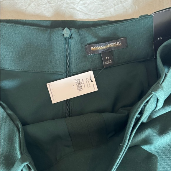 Banana Republic pencil skirt size 12 - Picture 2 of 2